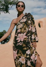 FARM Rio Black Surreal Flowers One-ShoulderMaxi Dress NWT