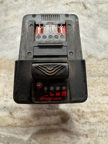 Snap-On 3/8 Impact CT9010, Lumière CTLED8850, Chargeur CTC720, 2 et 3 batteries - Photo 13/16