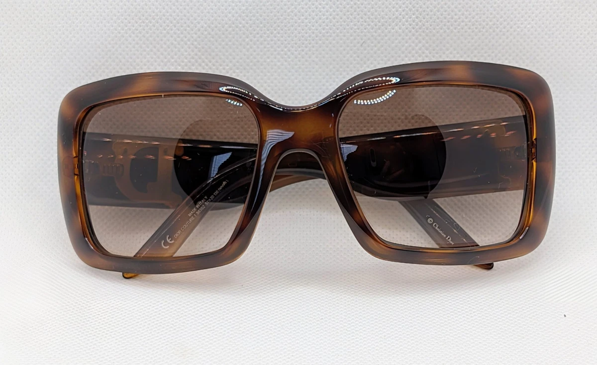 CHRISTIAN DIOR COUTURE 1 Women\'s Sunglasses in color 583S2 Turtle Brown Gradient CHRISTIAN DIOR Couture 1 58352 Sunglasses frame Havana brown  main image 3