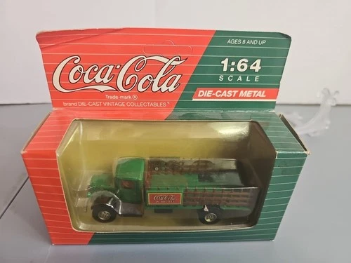 1991 DIE- CAST VINTAGE COLLECTABLES COCA COLA DELIVERY TRUCK  1/64 SCALE