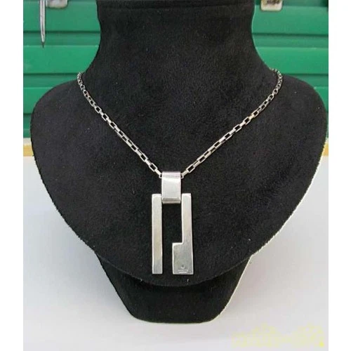 GUCCI G Plate Argento Sterling G Plate Argento Sterling Giappone