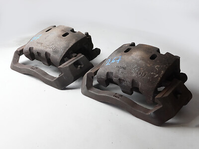 ちい/4 2008 - 2012 Ford F550 Super Duty Caliper Brake Front Set Of 2