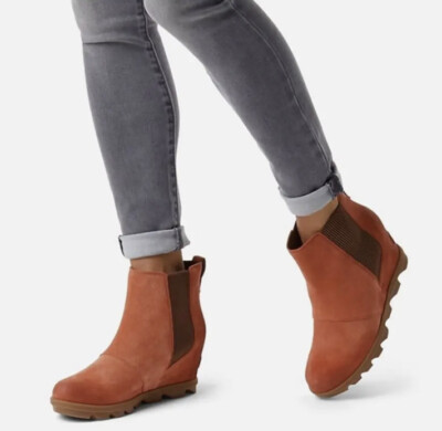 Sorel Joan of Arctic Wedge II Boots Size Women's Brown/orange