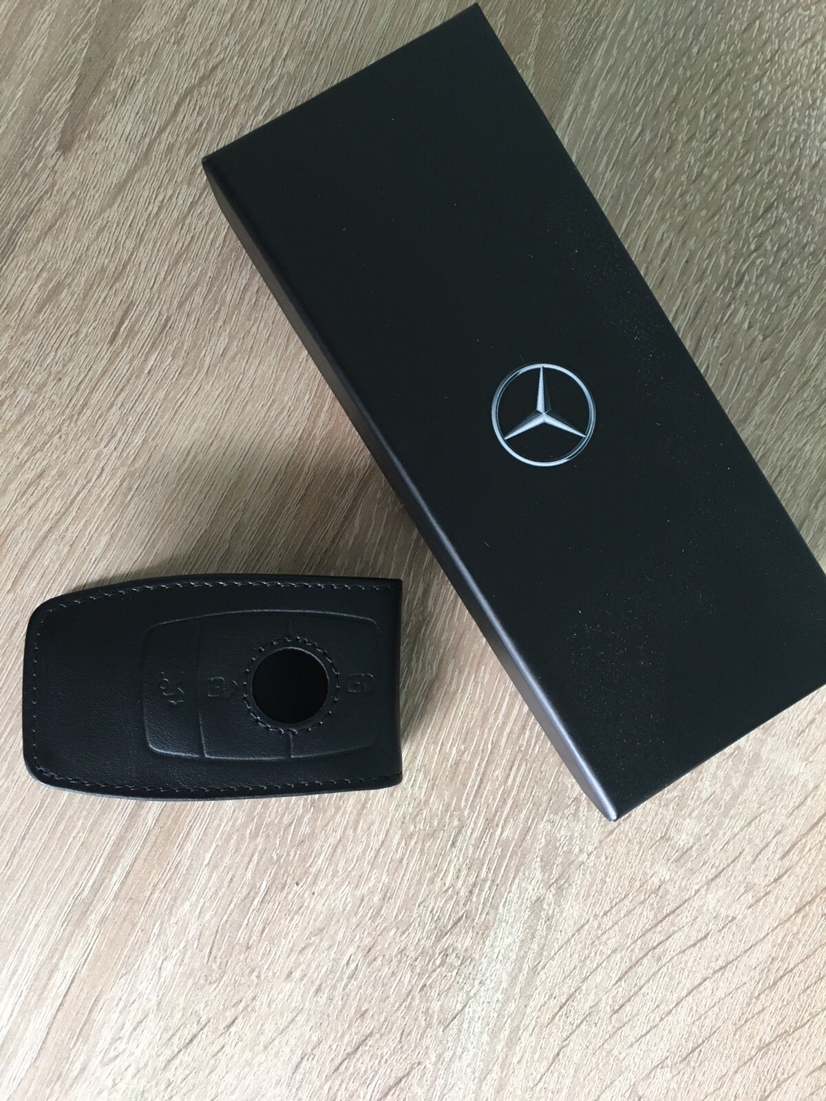 Mercedes-Benz Key Sleeve Cowhide Leather Cover Black B66958412 