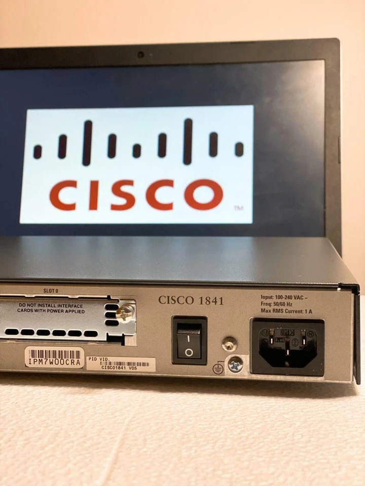Cisco 1800 Series Cisco 1841 V05 Integrated Services Router - Image 3 of 4