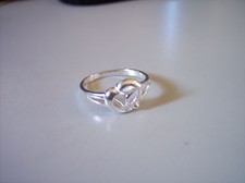 VINTAGE WOMEN'S STERLING SILVER 925  OPEN HEARTS DESIGN RING SIZE 6 3/4
