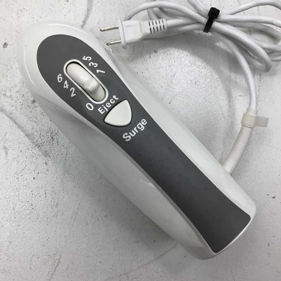 Hamilton Beach Hand Mixer Model 62660 w/ Case Beaters & Dough