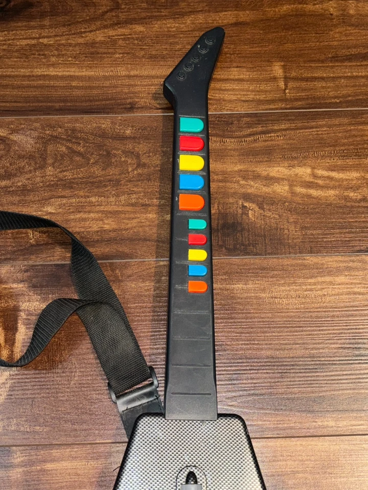 PS2 Guitar Hero SHREDMASTER CARBON-FIBER Wireless DGPN-532 no Cables UNTESTED - Image 4 of 4