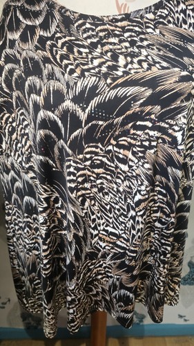 Pretty Black Brown Sparkle Sequin Floaty Top, Size 24/26 - Picture 4 of 4