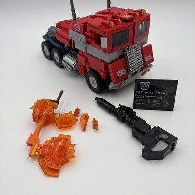 LEGO Icons: Optimus Prime (10302) ~ NO BOX...been constructed once READ