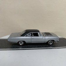 Greenlight GL Muscle 1968-70 Plymouth Road Runner  Hemi GTX Silver 1:64 Scale NM