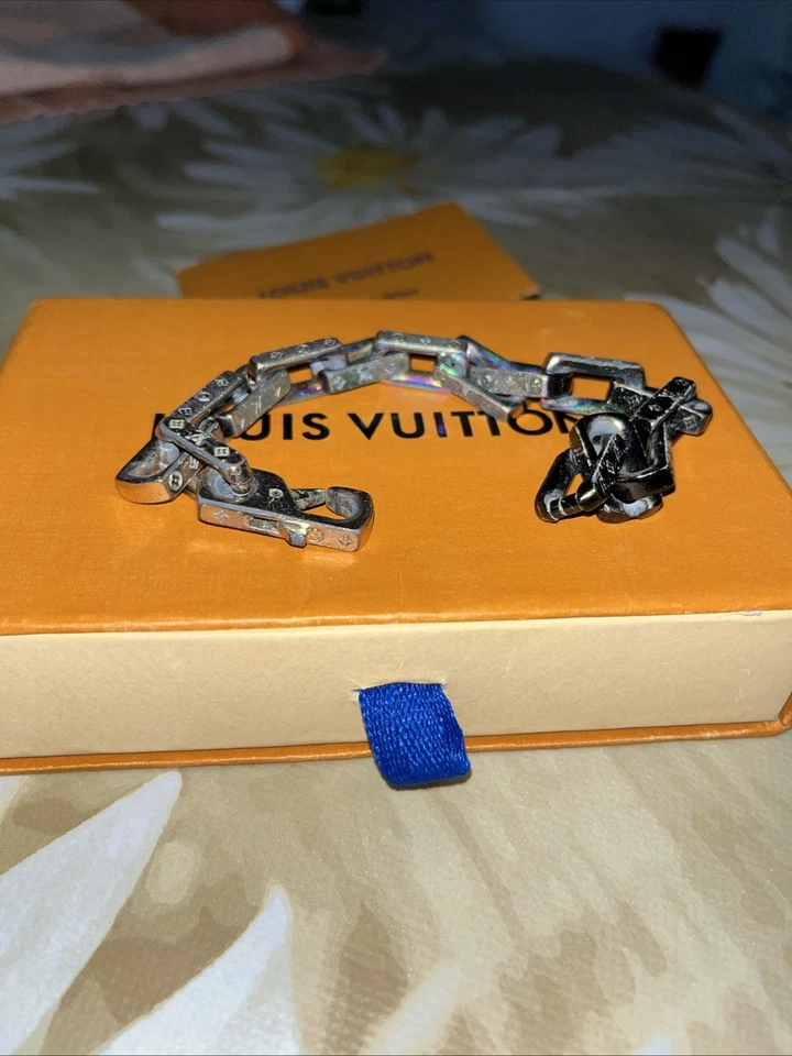 bracciale catena in titanio multicolore louis vuitton - Immagine 3 di 4