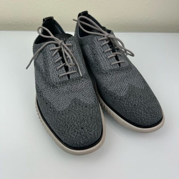 Cole Haan Men display picture 1