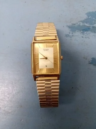 Citizen quartz watch clearance base metal yp price