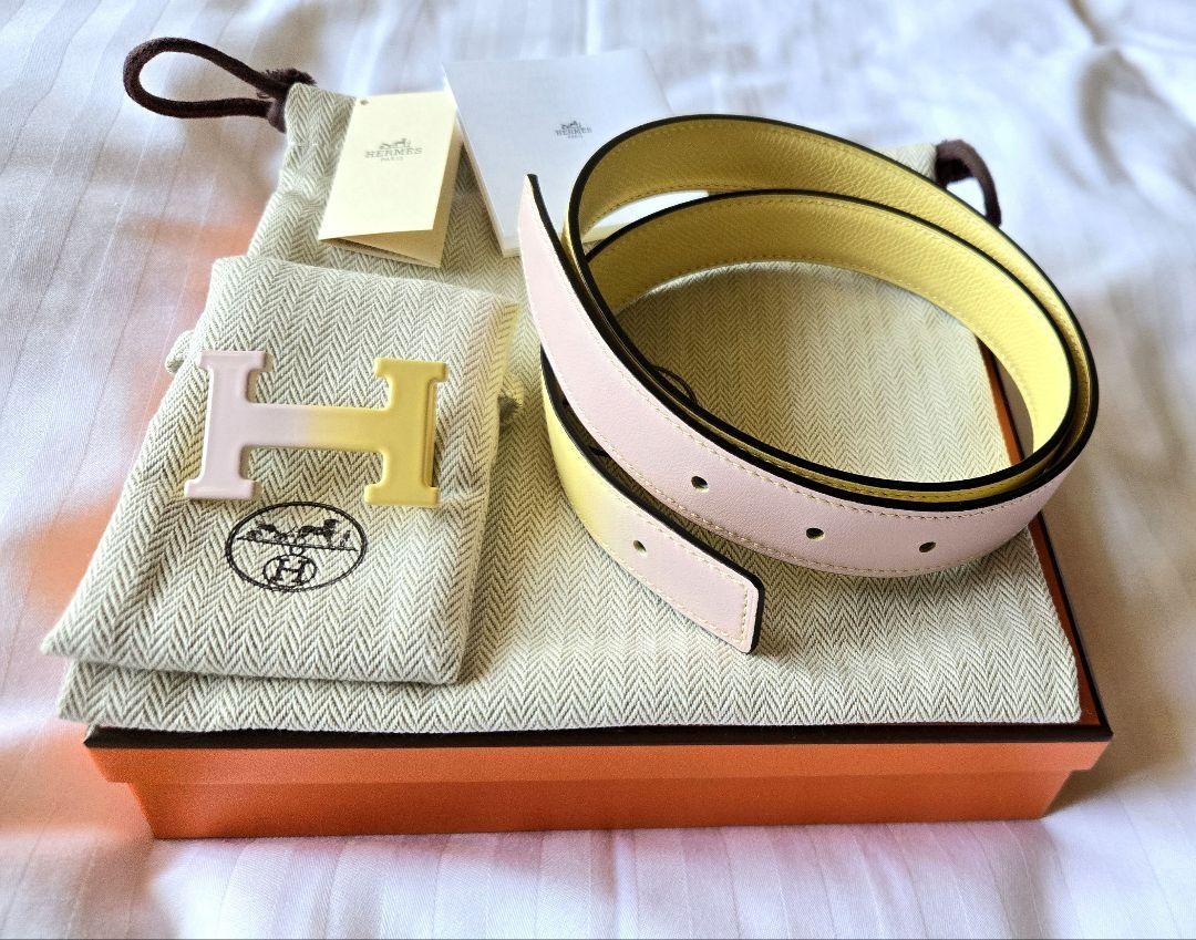 HERMES 皮ベルト　サイズ75 24mm幅 Hermès Leather Belt 75cm 24mm Reversible Enamel Fusion