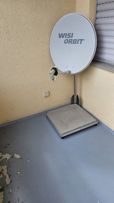 SAT Anlage auf dem Balkon