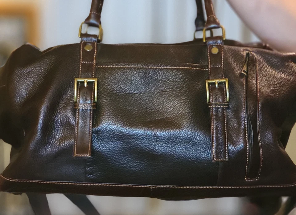 Bolso de viaje de cuero de colección Wilsons para fin de semana marrón profundo con correa ajustable Foto 2 de 4