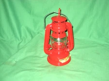 #1735 - SMALL WESTERN STYLE KEROSENE LANTERN - HURRICANE LANTERN - NEW
