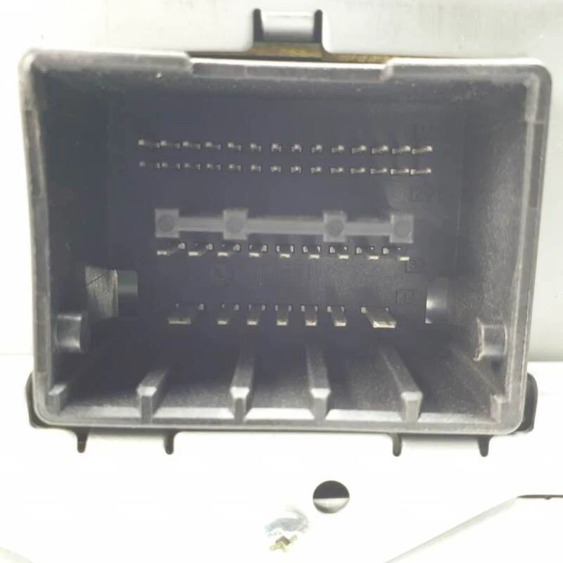 22800670 sistema audio radio cd para OPEL ASTRA J SPORTS TOURER 1.7 1546555 - Imagen 2 de 4