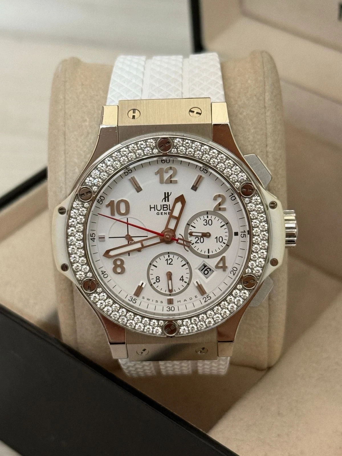 Hublot — HUBLOT BIG BANG  REF. 301.SE.230.RW.114 FOR MENS