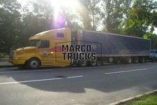 Truck photo Volvo VN box semitrailer United States yellow ROAD EXPRESS Pr #d6vj