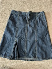Eddie Bauer Denim Skirt About Knee Length Women's Sz 10, Pleat and Flare at Hem