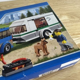 LEGO CITY: Van & Caravan (60117) Brand New in Box