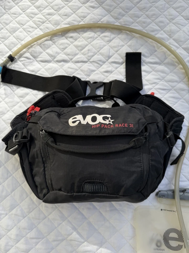 EVOC Hip Waist Bag Pack 3L Black Cycling Mtb W/Hydration Bladder Multi-pocket - Image 2 of 4