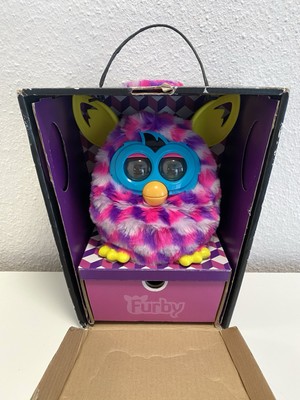 Furby Boom Gefleckt / Hasbro 2014 / Pink Lila Weiß / Lesen / Unbenutzt  