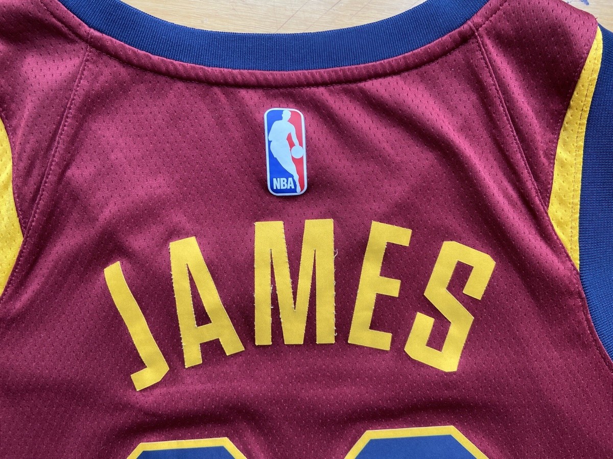 チ*ン様 刺繍 NBAユニフォーム Cleveland Cavs LeBron チ*ン様 刺繍 NBAユニフォーム Cleveland Cavs LeBron lebron