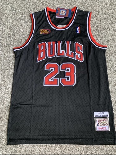 NWT Mitchell & Ness Hardwood Classics Michael Jordan Black Red Bulls Jersey XXL - Picture 2 of 2
