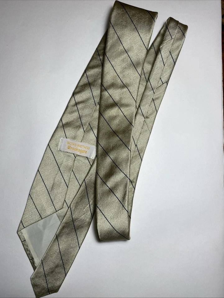 Corbata Brooks Brothers Brooksgate vintage rayas doradas EE. UU. AÑOS 70 Foto 4 de 4