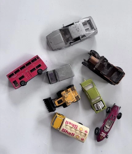 Vintage 8 Piece Toy Car Bundle Matchbox Corgi 1979s 1989s Cars