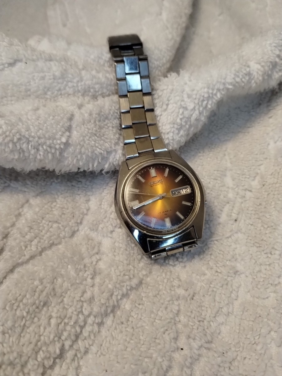 Seiko Automatic 38mm Tiger Eye Day/Date Dial Mens Watch 7009-8049
