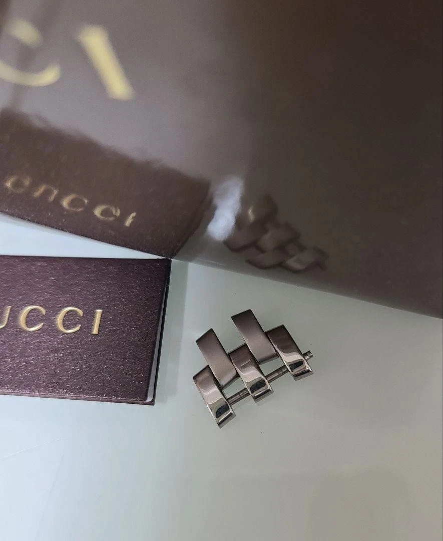 Bracelet montre femme GUCCI Link 5500L14 mm cadre attaché