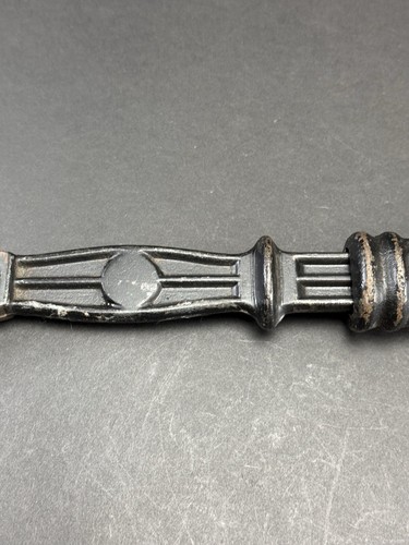 Vintage Crescent Bridgeport No. 56 Suregrip Nail Puller Tool VGC, Extends - Picture 4 of 15
