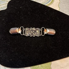 Cardigan Sweater Scarf Clip Women Filigree Style Silver Tone