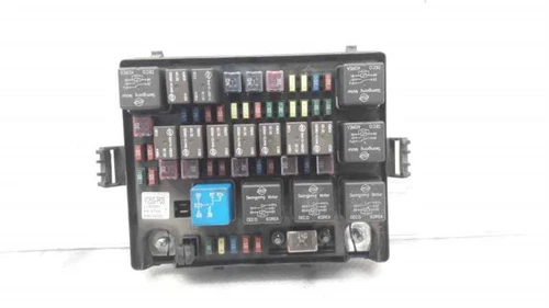 Y250P03 Caja Reles/Fusibles para SSANGYONG REXTON * 2009 694306 - Imagen 1 de 5