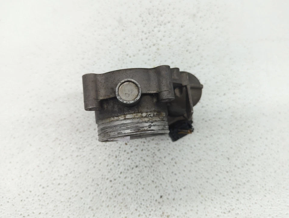 Carrocería del acelerador Volvo S60 VBIKS Foto 3 de 4