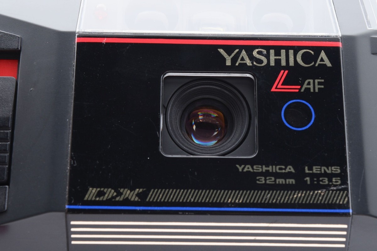 NEAR MINT** Yashica L AF Date DX 35mm Film Compact Camera NEAR MINT** Yashica L AF Date DX 35mm Film Compact Camera