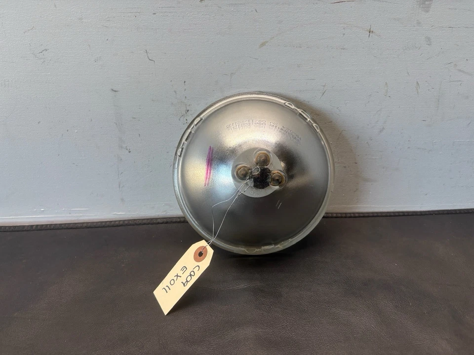 Bombilla de faro Porsche 944 Sylvania  Foto 3 de 3