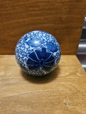 Porcelain Chinoiserie Carpet Ball Cobalt Blue White Round Decorative Orb - N5