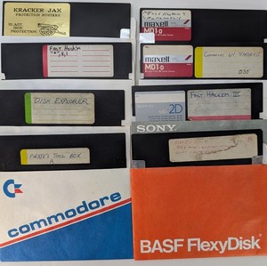10 X 5,25 - Commodore 64/C128 5,25 MD2D 48 TPI Disquettes, Neuf