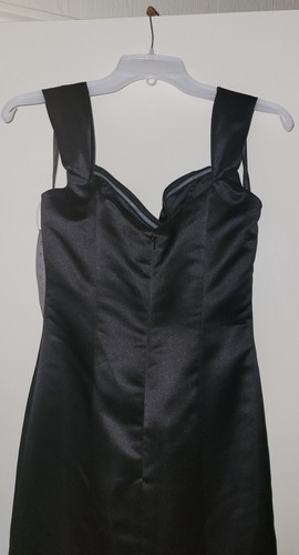 Bill Levkoff Satin Black Sleeveless Bridesmaid Dress - Size 6 - Picture 7 of 7