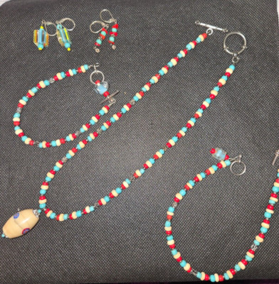 Native American Style Set incl... 1 Necklace 15'' 1 Brac''t 8'' ,1 Ankle Brac't 10''
