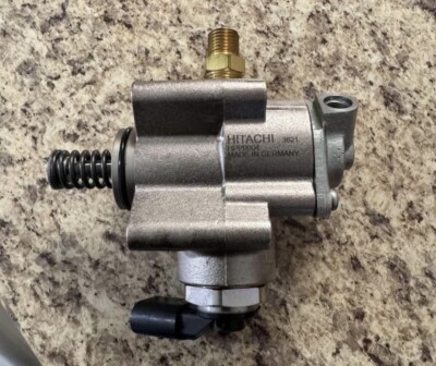 High pressure fuel pump 2.0T AUDI A3 A4 S3 VW Seat Skoda