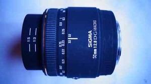 SONY A MOUNT FIT Sigma EX 50mm F/2.8 DG MACRO Lens + CAPS + BOX