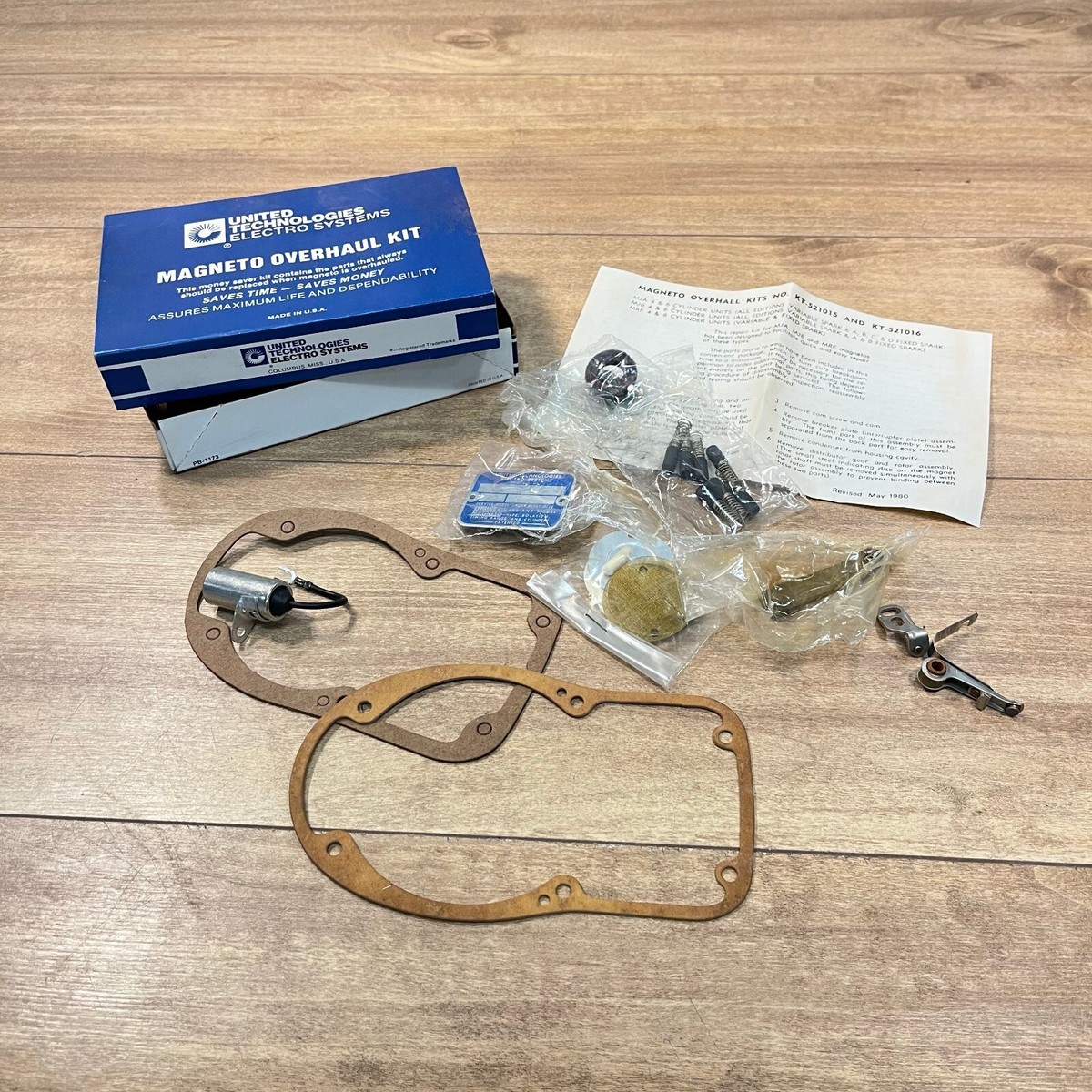 New UNITED TECHNOLOGIES Magneto OVERHAUL REBUILD KIT / KT-521015