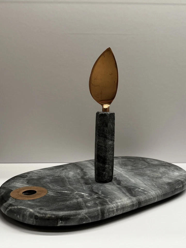 "Tablero para servir y pastelería de mármol gris/piedra de latón 6 1/2""x 10""" Foto 4 de 4