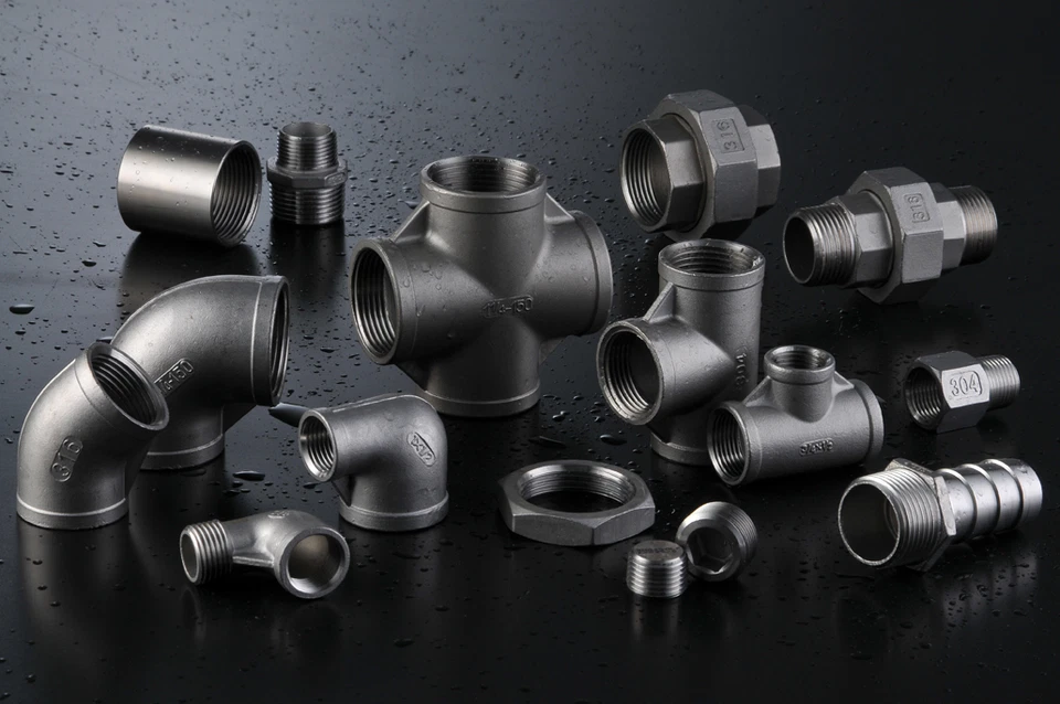 Stainless Steel 316 Fitting Reducing Coupling Class 150 1" X 1/4" NPT Heavy Duty - Image 2 of 2